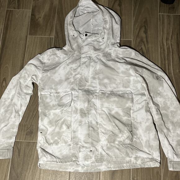Nike Sportswear Tech Pack Woven Hooded Jacket Light Silver DX027-034 Mens Medium